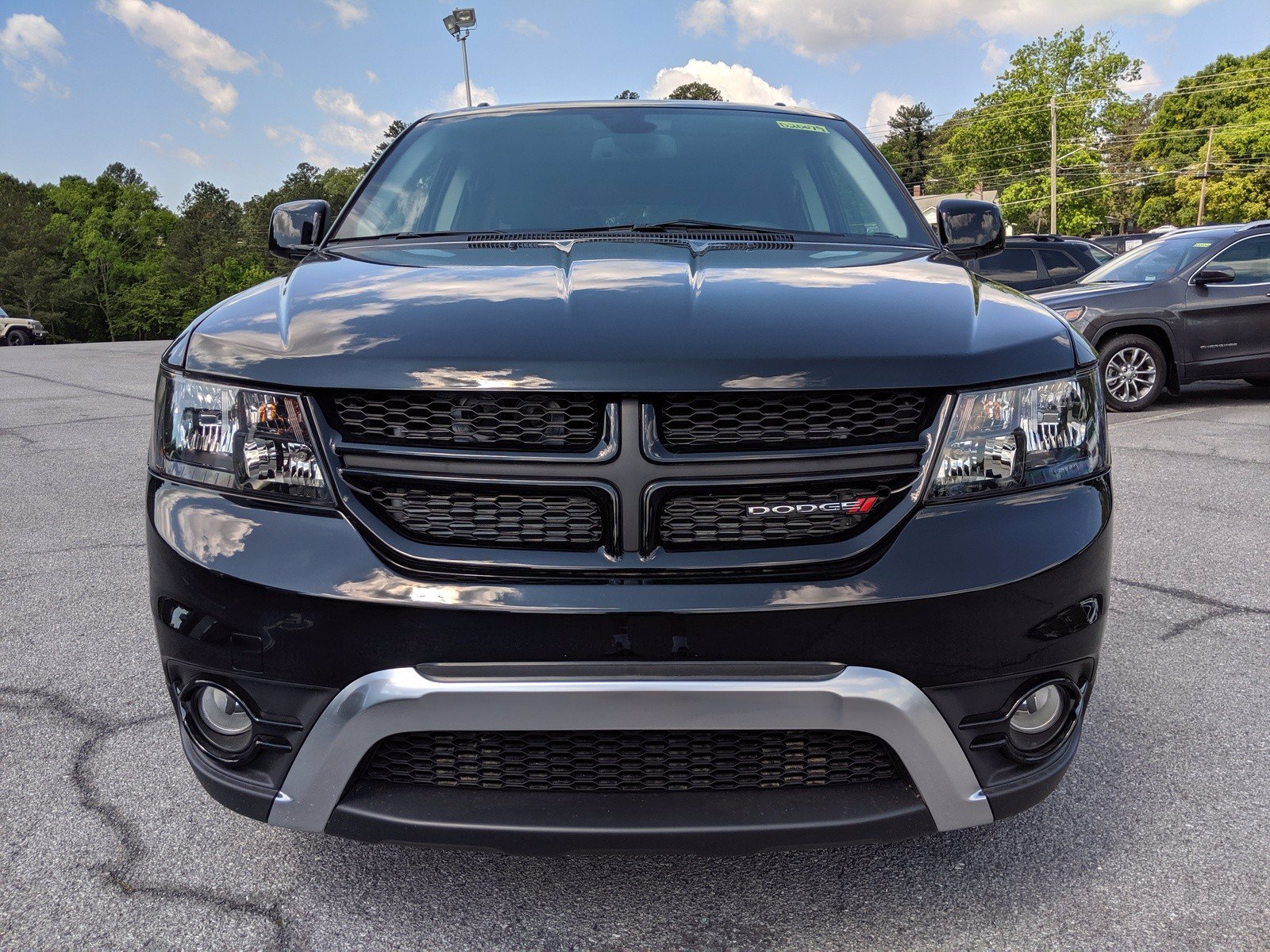 New 2020 DODGE Journey Crossroad With Navigation